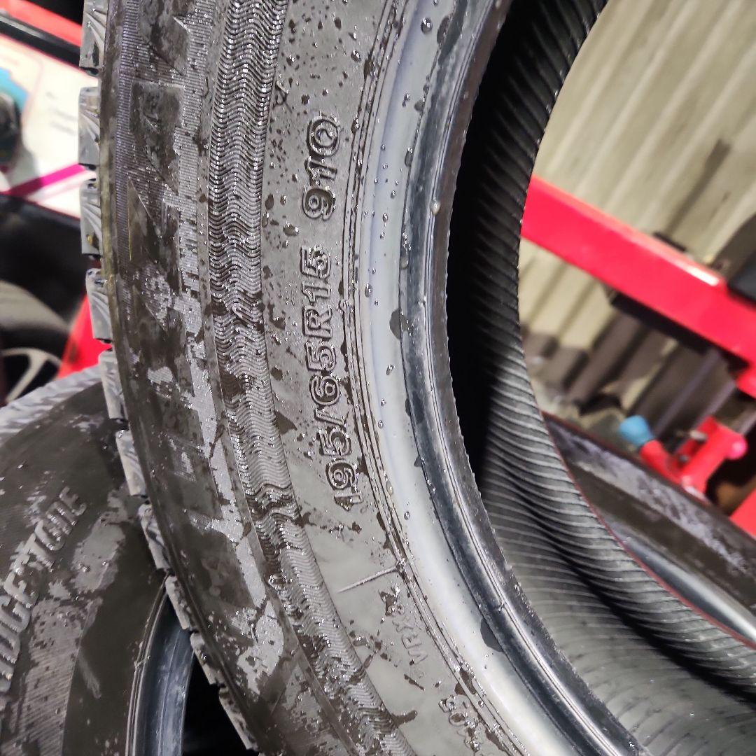 195/65R15　スタッドレス　4本セット 21年製