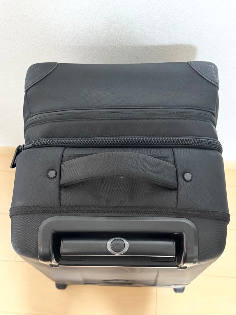 【美品】BURTON　86L　ウィーリーダブルデッキ　スーツケース