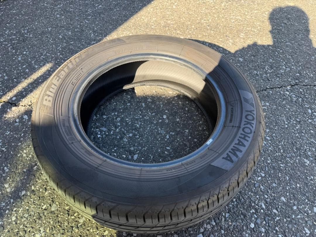 ヨコハマタイヤ185/65R15 88S 2025年3月製造 4本 中古