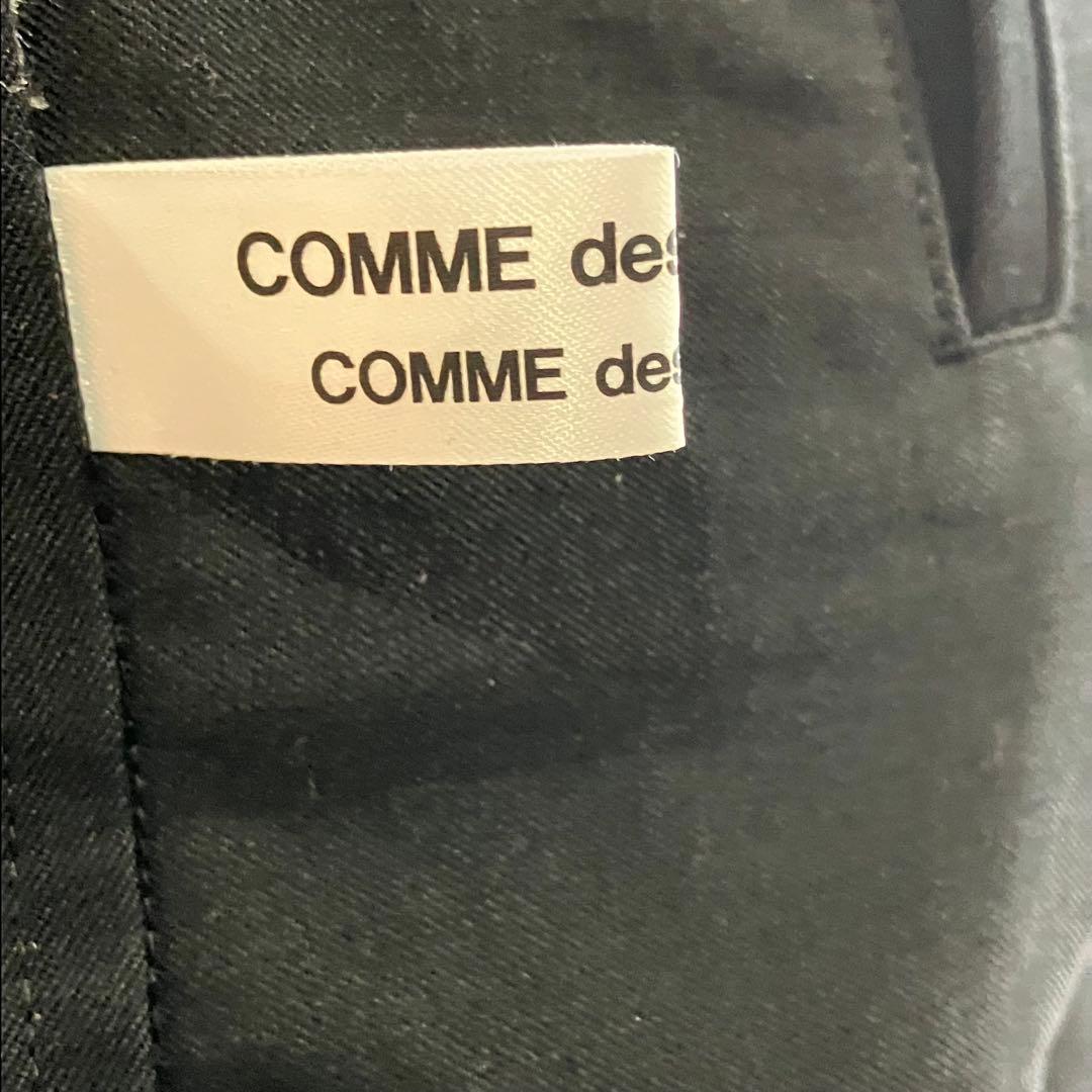 コムデギャルソン　Aライン　台形　 裏バルーンシェードスカート　形が綺麗です　黒