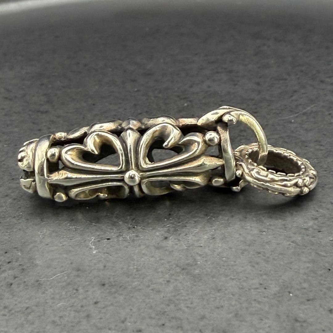 A&G エーアンドジー　ゴシック調　ペンダントトップ