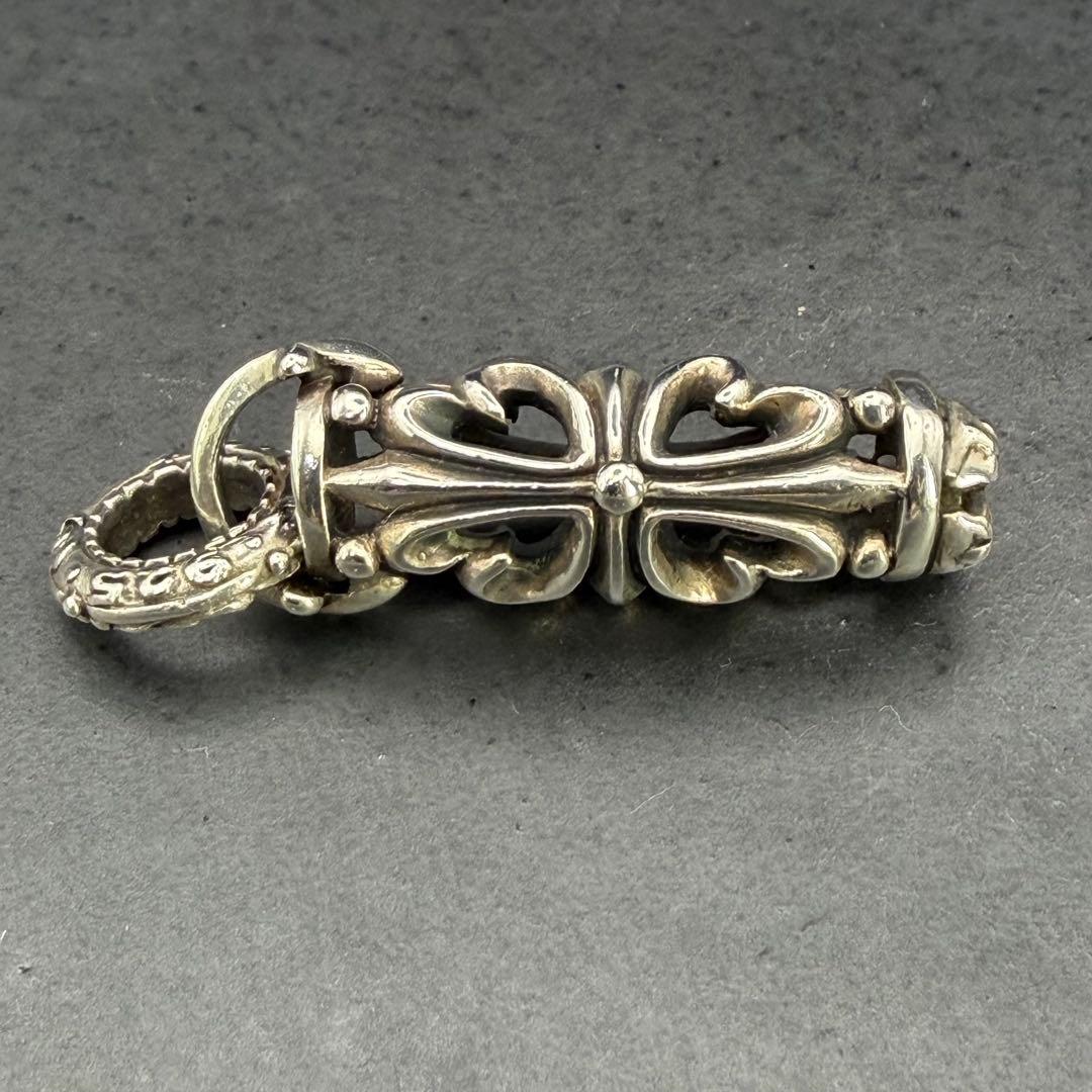 A&G エーアンドジー　ゴシック調　ペンダントトップ