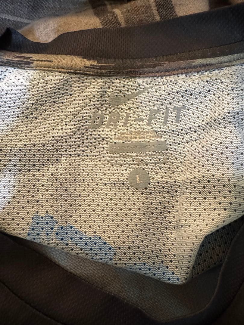 NIKE DRI-FIT RUN IN REVERSE タンクトップ L