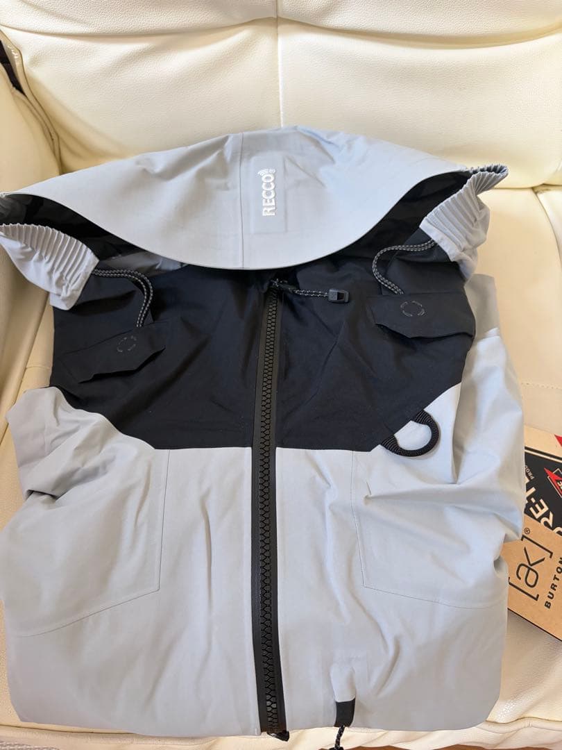 j*o様 M）FRAGMENT x Burton [ak] GORE-TEX J