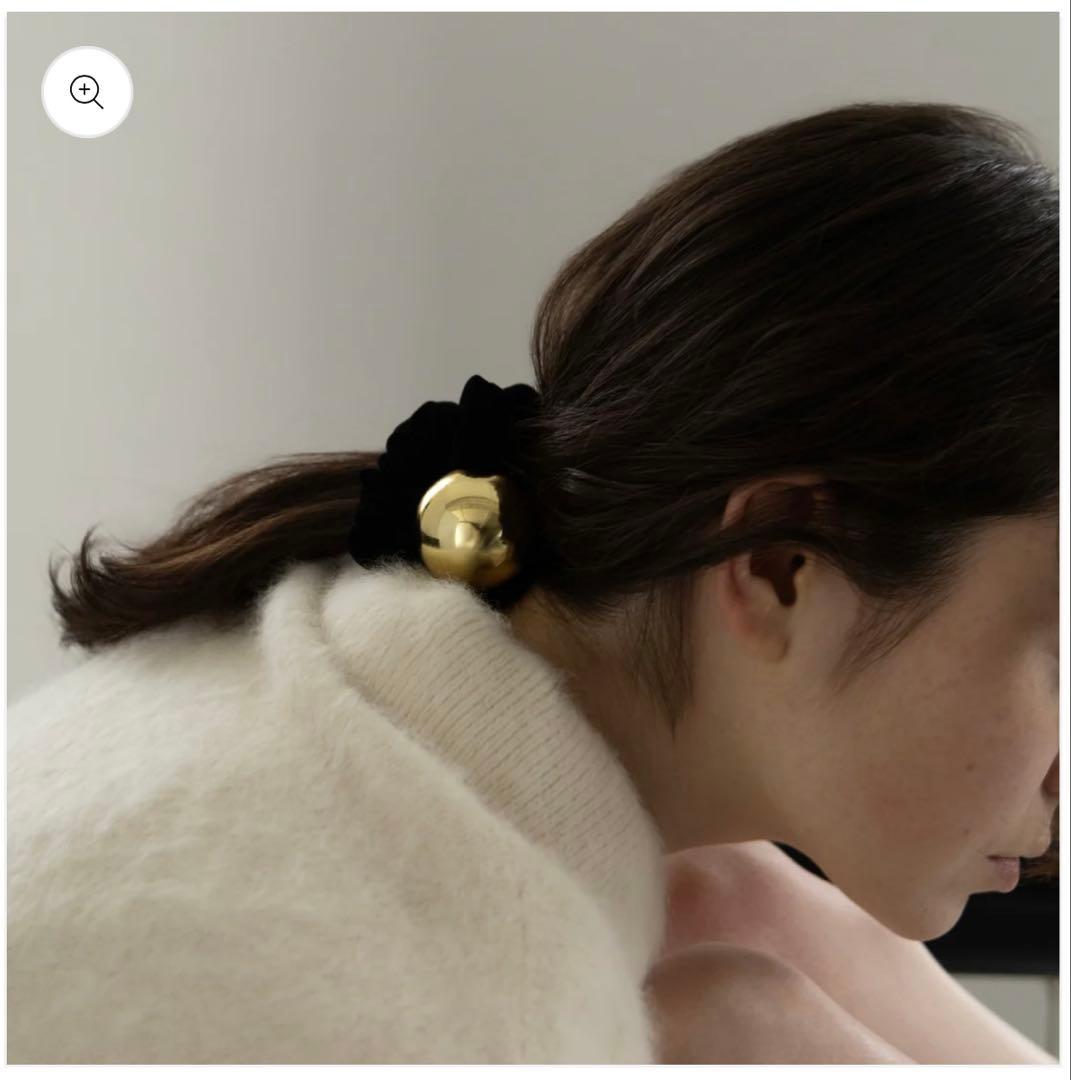 LOEM 完売　シュシュ　ヘアゴム　クリスマス　CHANEL