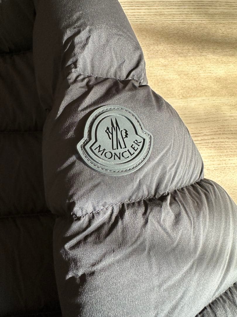 モンクレール MONCLER Herbeショートダウンジャケット ブラック 1