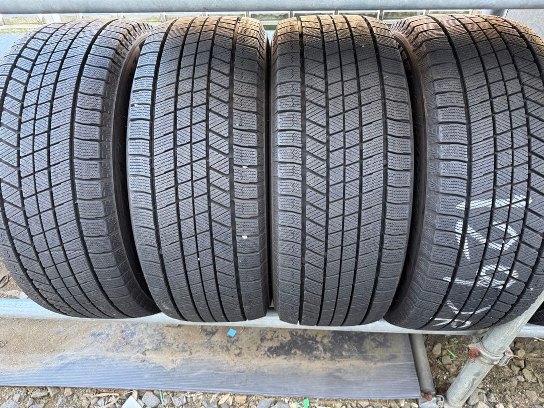 ブリザック VRX3 225/55R17 4本セット KK様