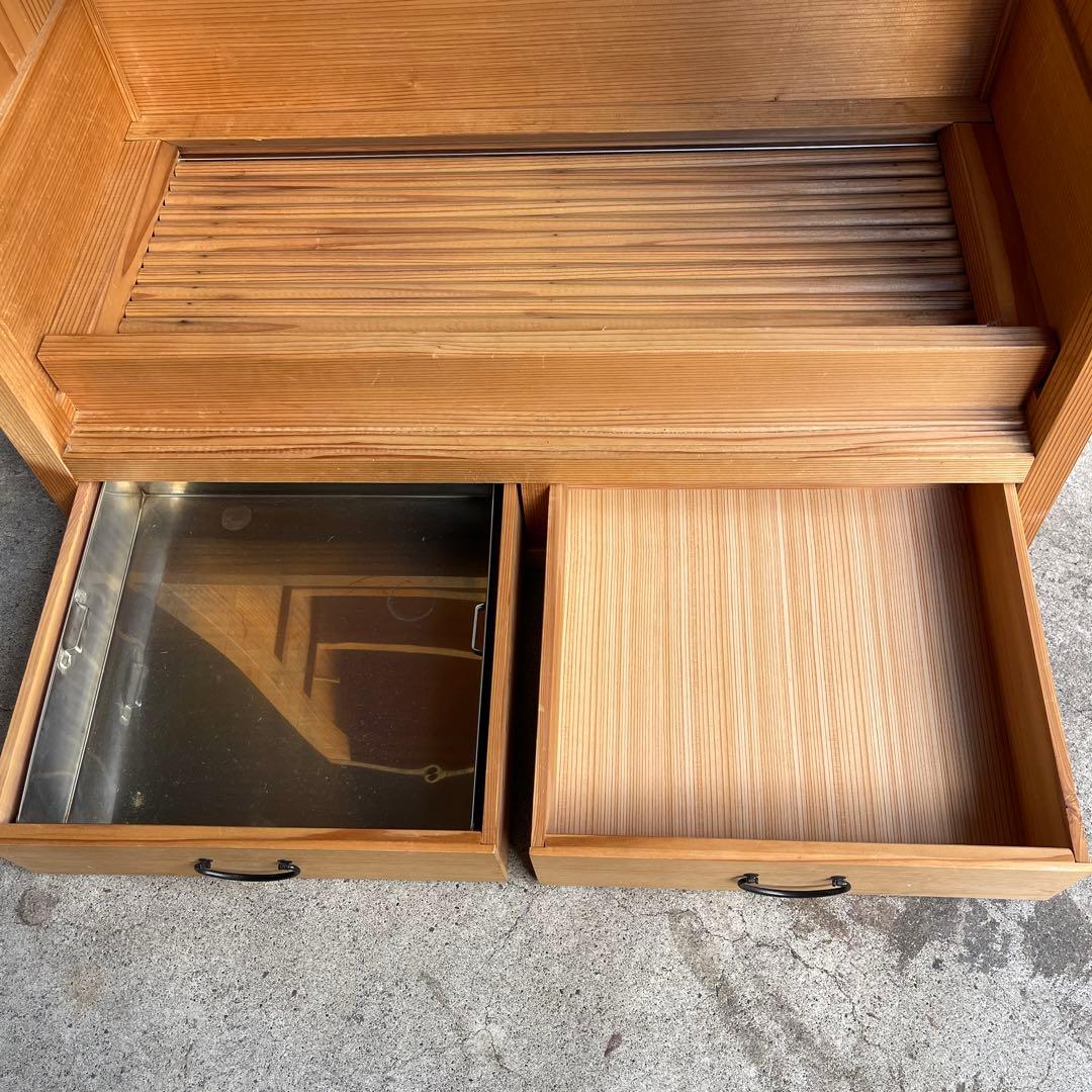 置水屋　茶道具　茶箪笥　茶棚　網代引戸