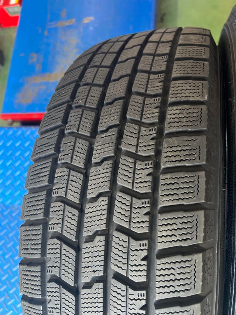 2019年製 バリ溝 グッドイヤー アイスナビ7 215/65R16 4本セット