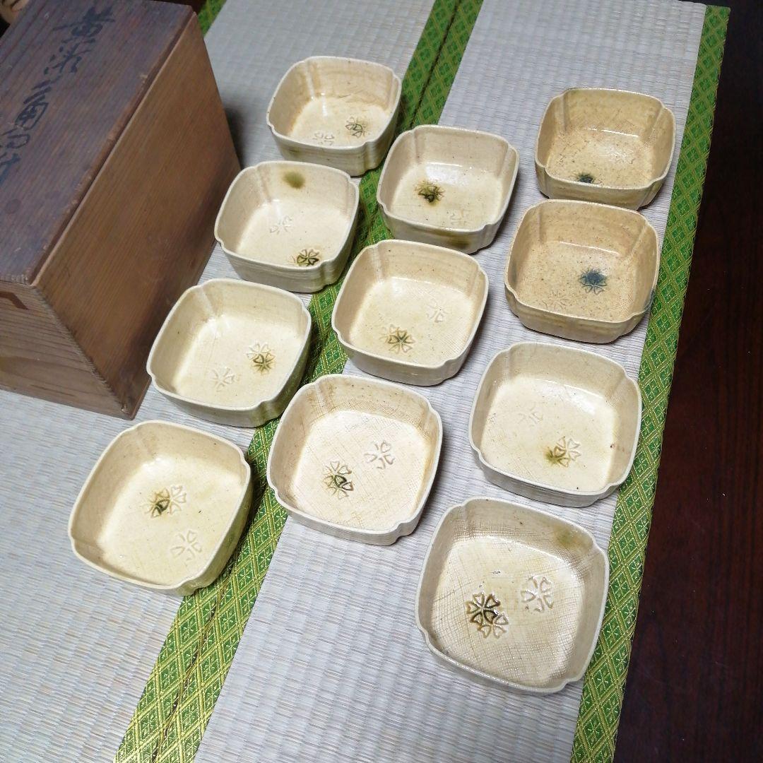 瀬戸焼　加藤丈助　黄瀬戸角向付　11客　大正〜昭和初期