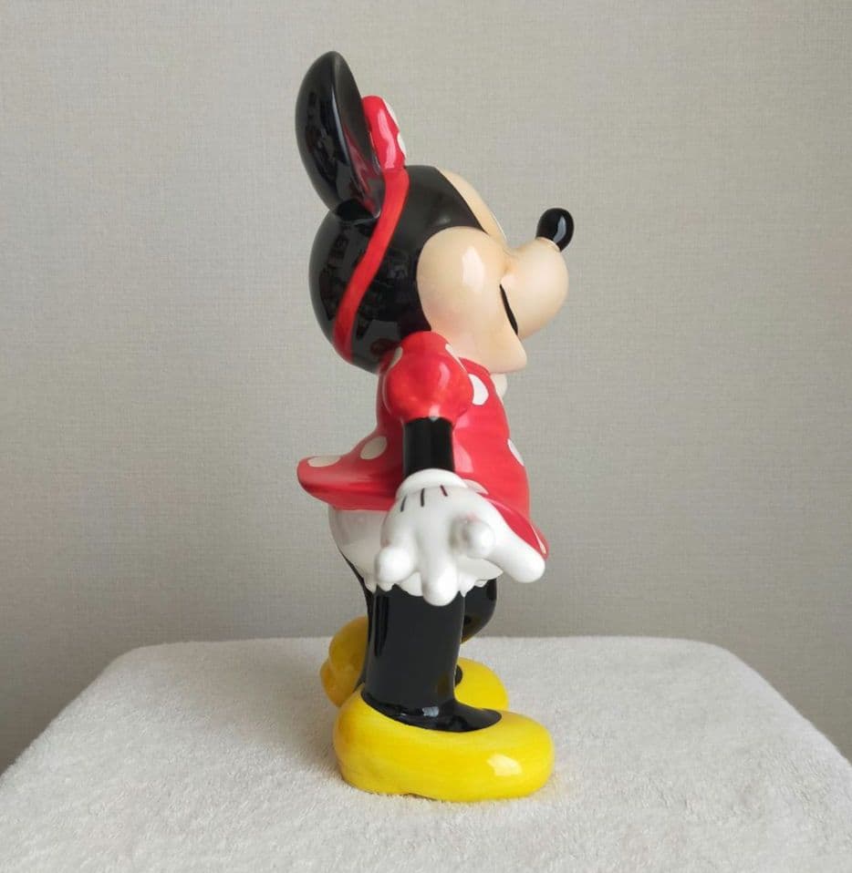 ディズニーインテリア　ミニーマウス　陶製オブジェ　置物