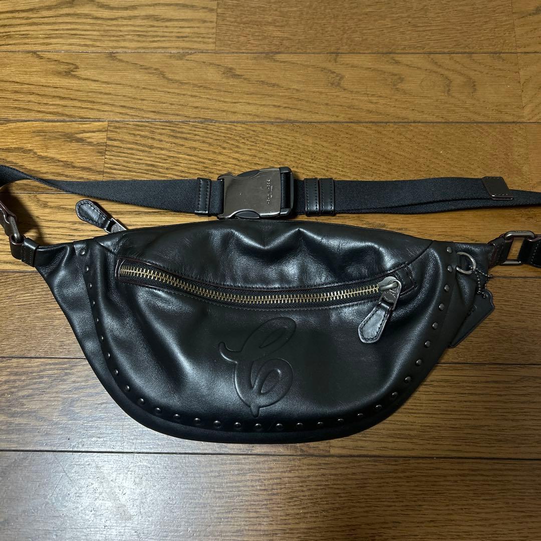 希少 COACH ウエストポーチ ボディバッグ ブラック レザー