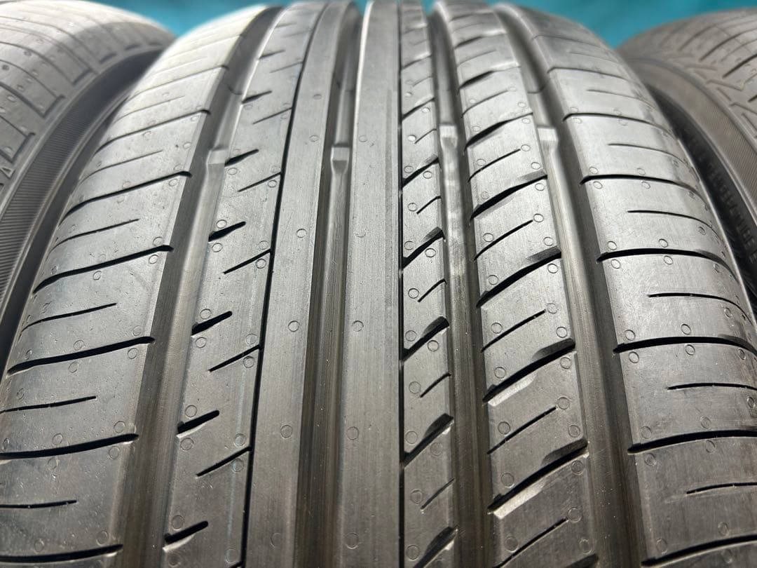 新車外し2025年製225/55R18バリ山！中古タイヤ4本セット
