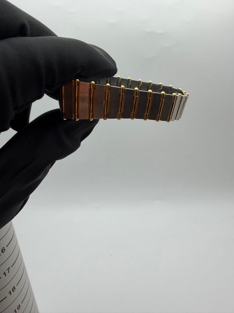 A*y様 OMEGA コンステレーション ゴールド×シルバー