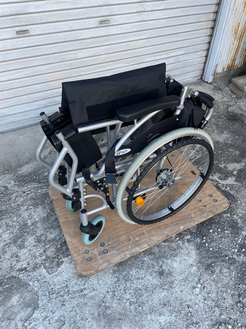 Care-Tec Japan車椅子 ケアテックジャパン車椅子CA-10SU