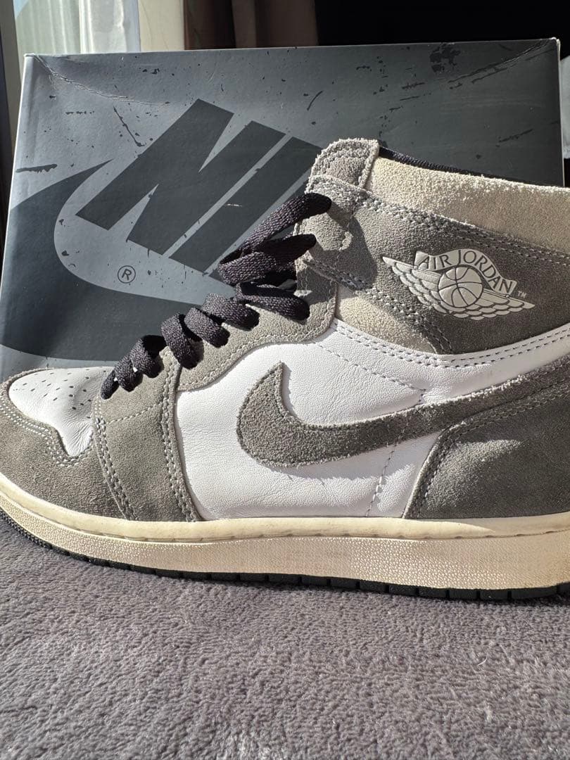 靴 Jordan1 Retro HighOG BlackandSmoke Grey