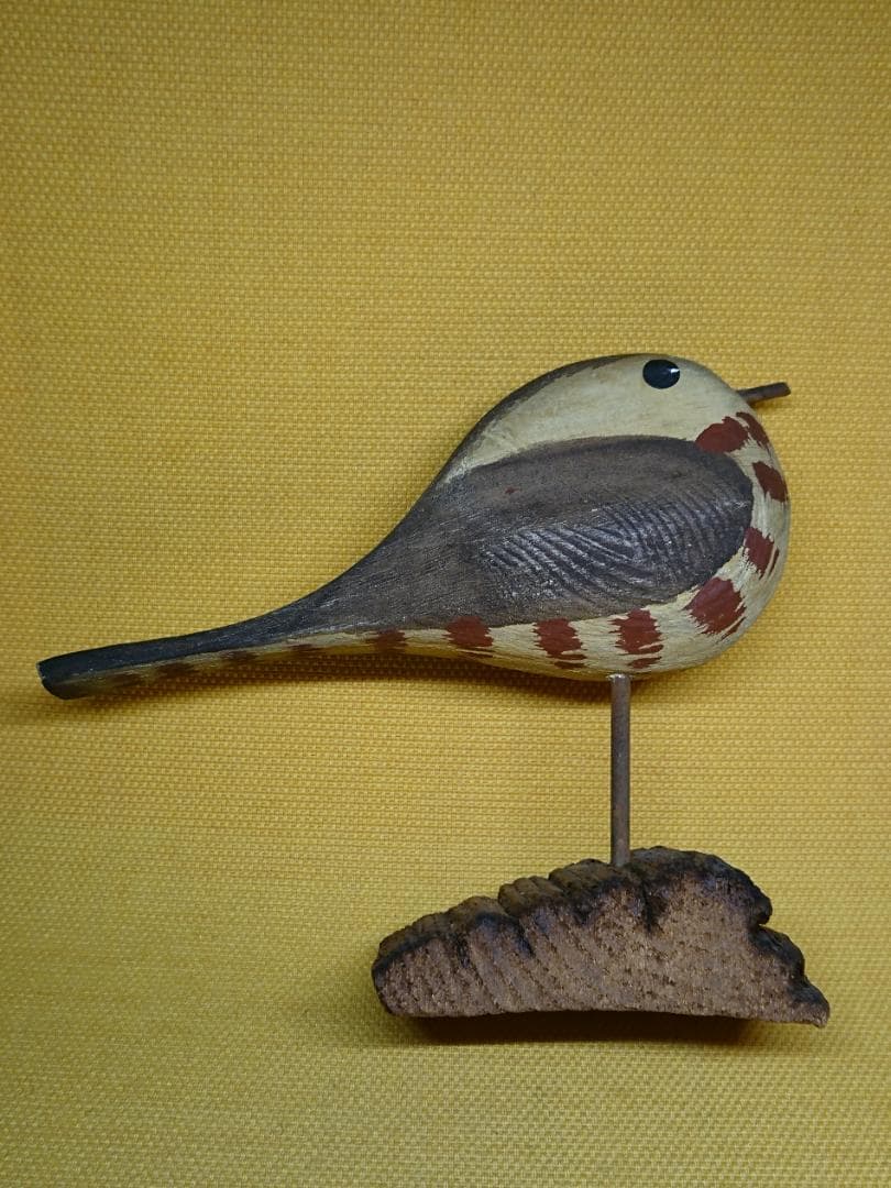 とり　鳥　バード　木彫　手描き　置物　インテリア　工芸品　美術品　A1508