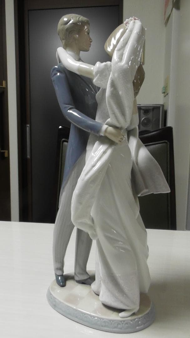 ヨシカネ　LLADRO　リヤドロ　【ウェディング・ダンス】H37　Ｌ510