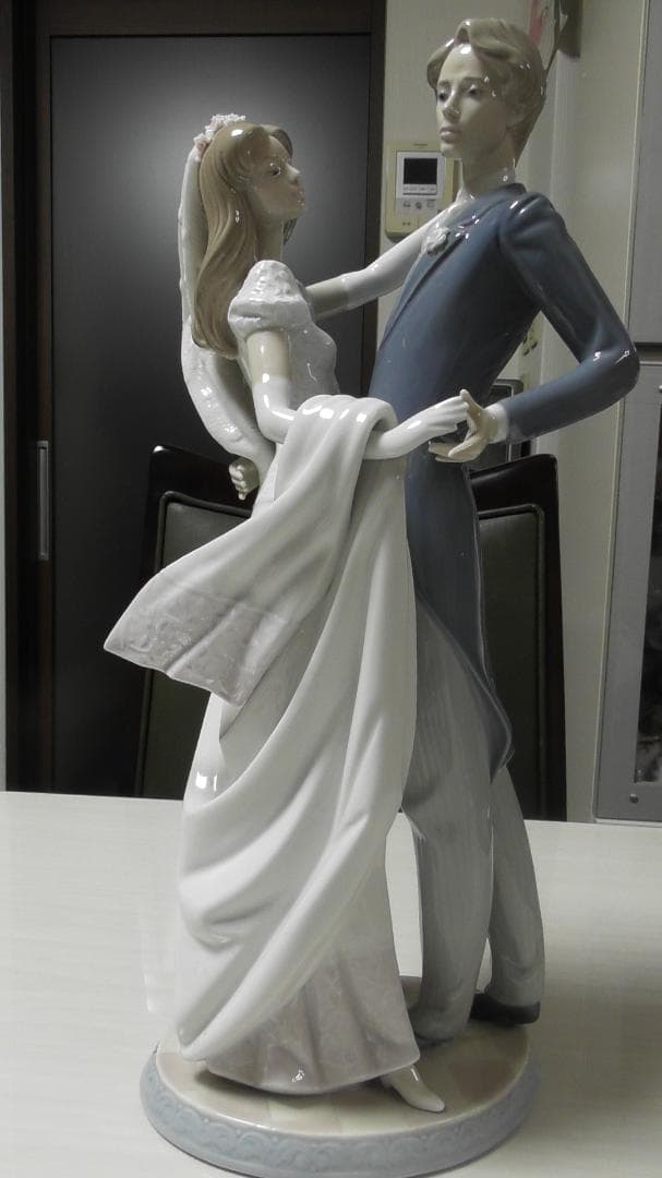 ヨシカネ　LLADRO　リヤドロ　【ウェディング・ダンス】H37　Ｌ510