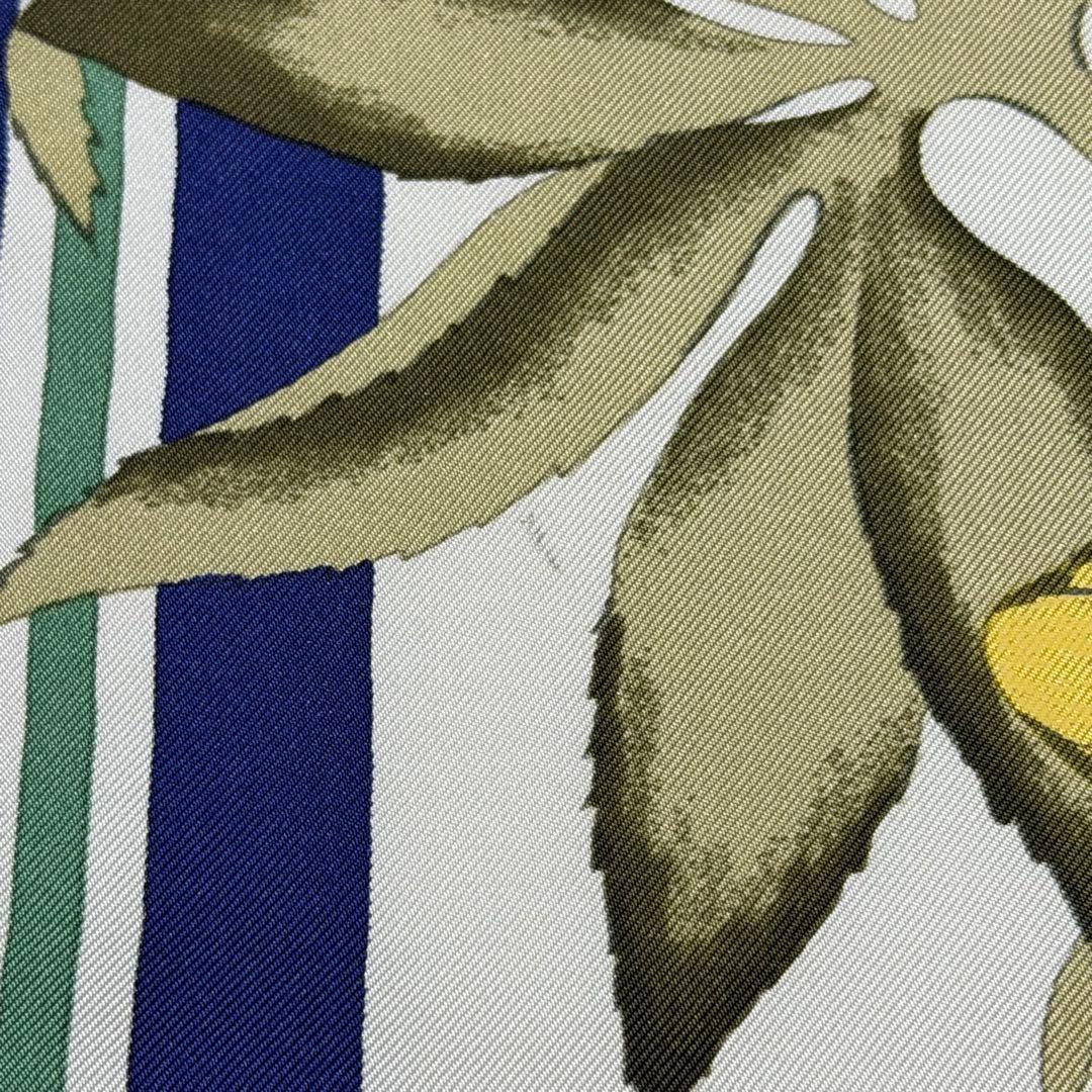 エルメス HERMES スカーフ　カレ90 ヘラスの花　【クリーニング済み】