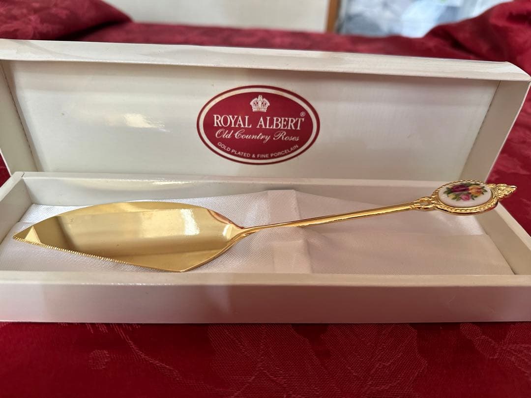 ロイヤルアルバートオールドカントリーローズ