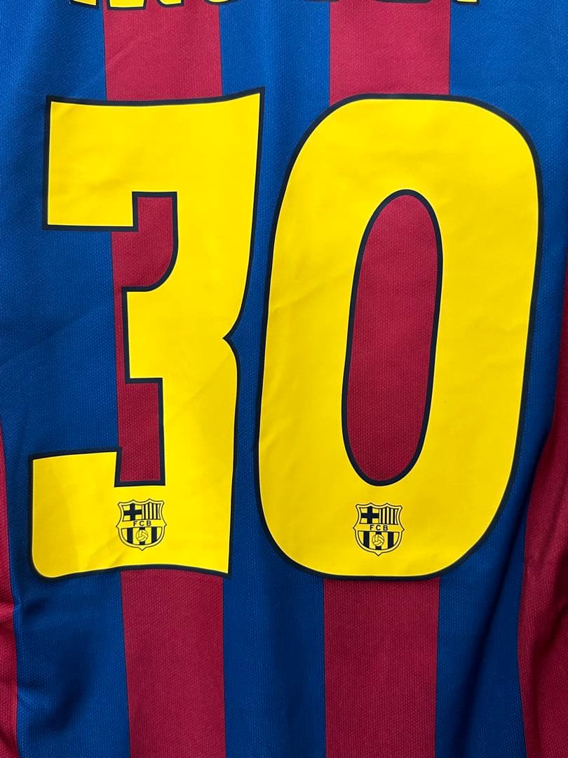 バルセロナ05/06シーズンのリオネル・メッシのホームユニフォーム