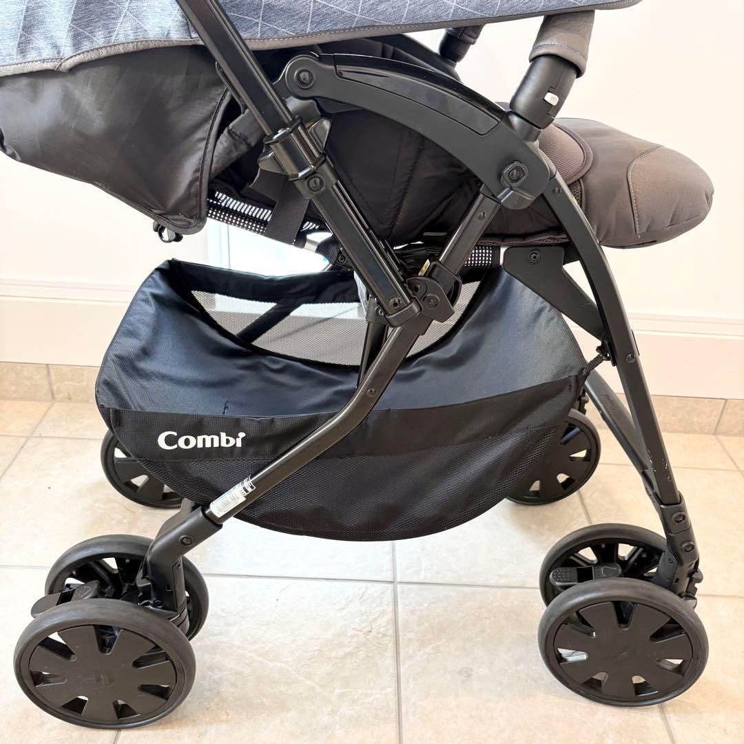 【美品】Combi クロスゴー 4キャス エッグショック ベビーカー ブルー