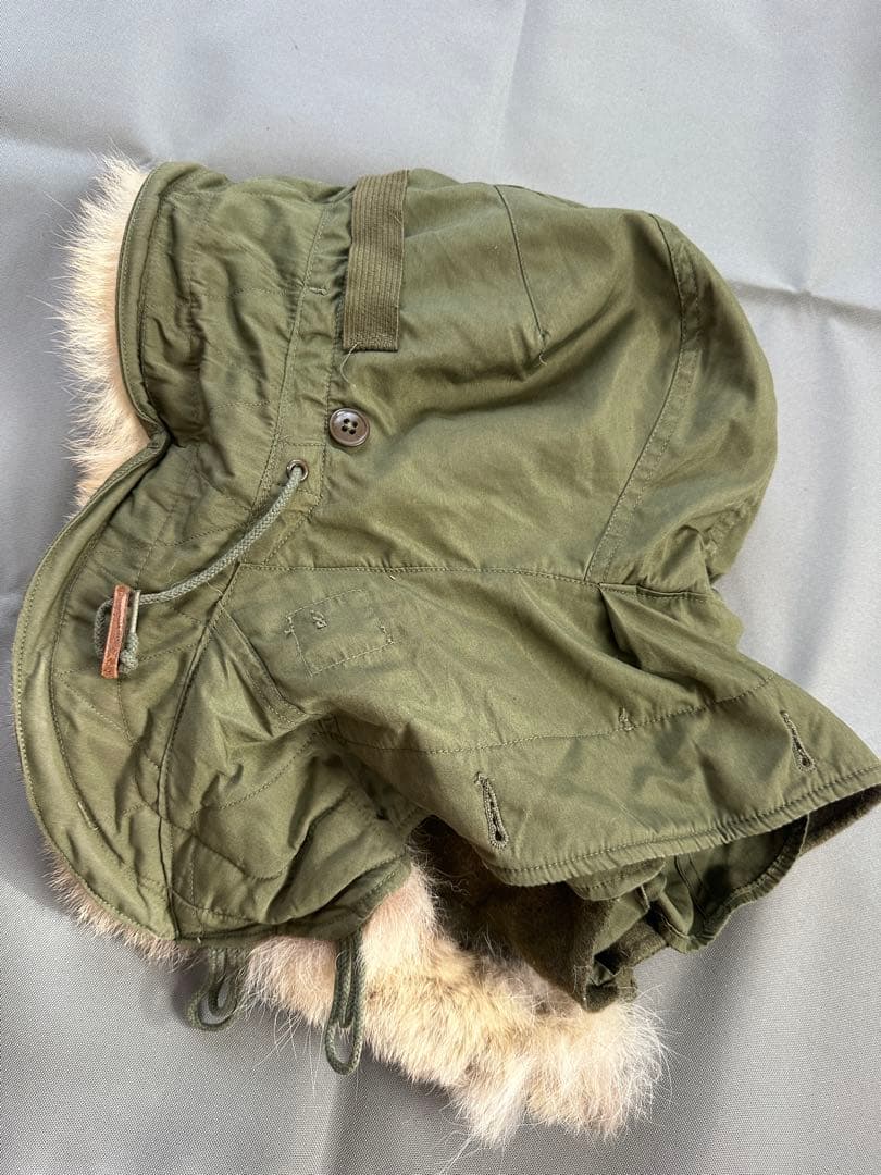 M51 パーカー用フード　白ラベル　※折れ