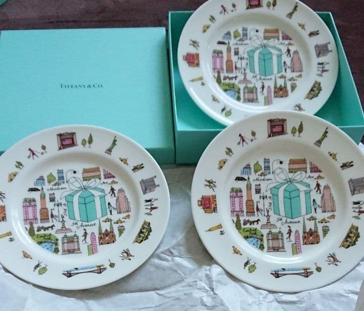 美品　最終値下げ　ティファニー　１９cmプレート3枚セット