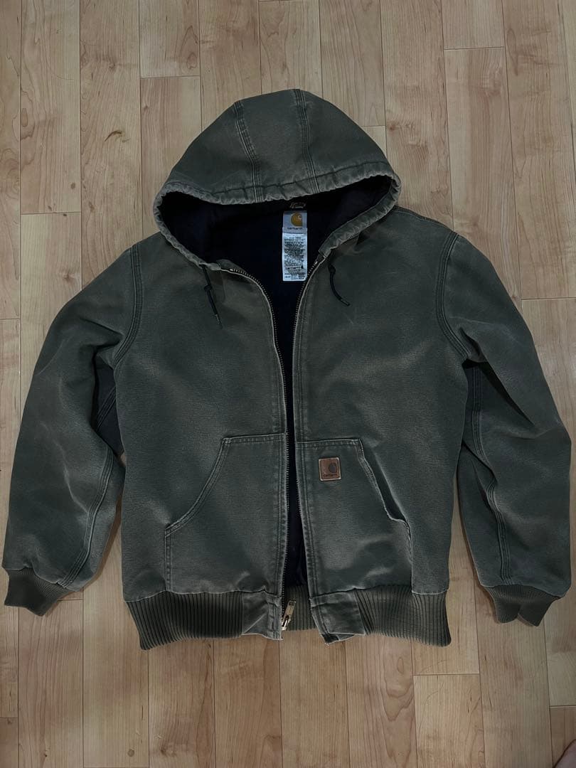 Carhartt アクティブジャケット