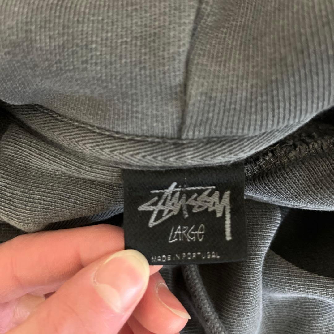 Stussy 8ボールロゴ グレー パーカー