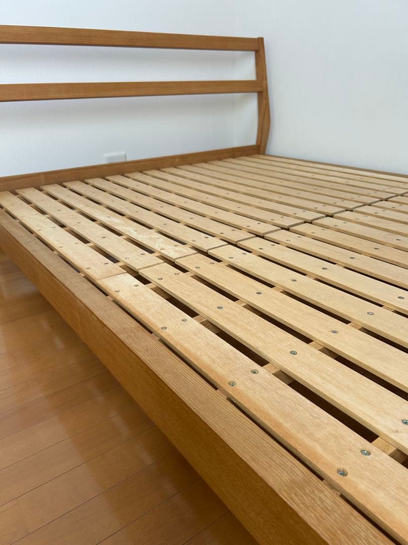 無印良品　ダブルベッドフレーム