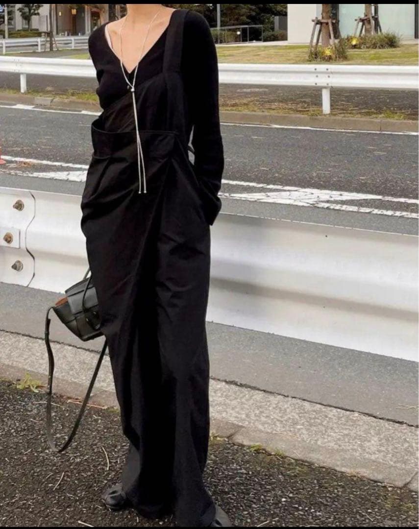 最終値下げ　ETRE TOKYO ロンパース