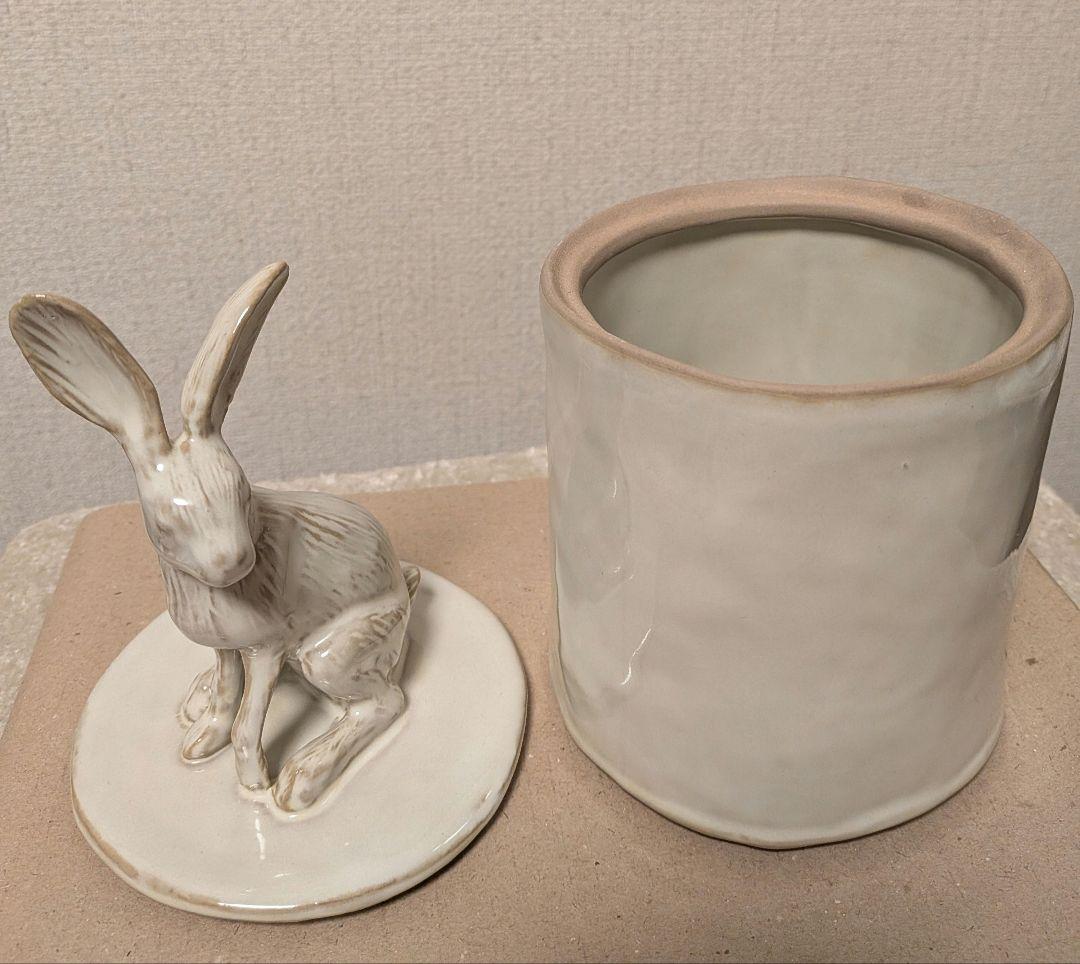 ヤナカーン　Yarnnakarn　ウサギポット