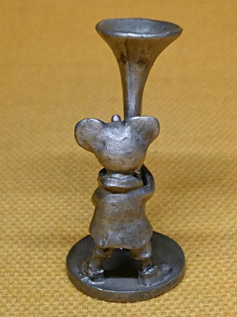 ネズミ　金属　彫像　オブジェ　置物　インテリア　工芸品　美術品　A3401