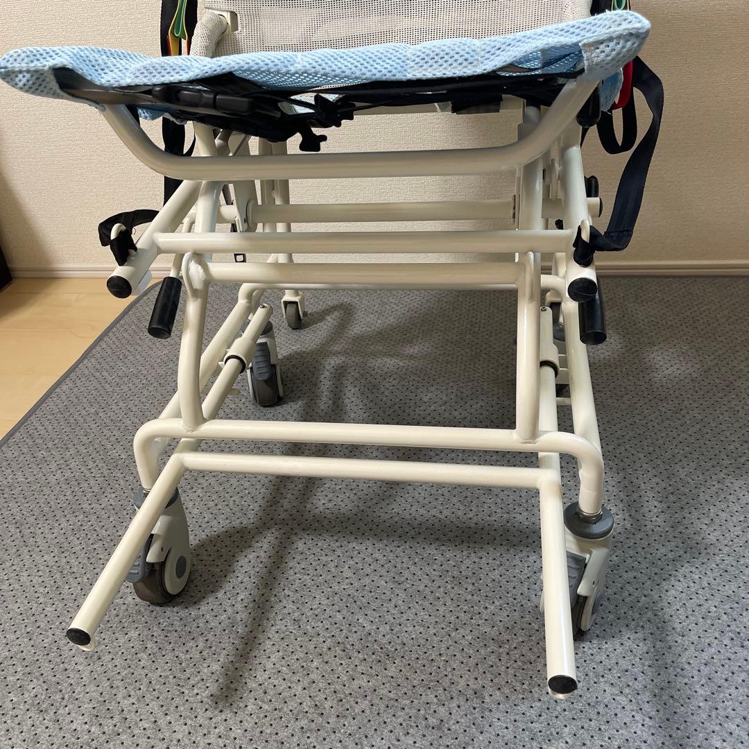モリトー　安楽キャリーBタイプ分離型 シャワーキャリー　シャワー車椅子