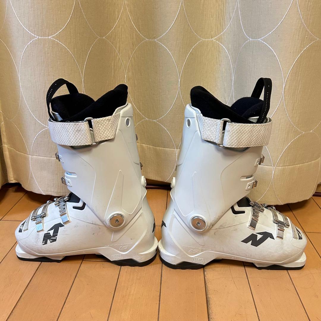◇美品◇ ATOMIC 146cm ブーツ　NORDICA 23〜23.5cm