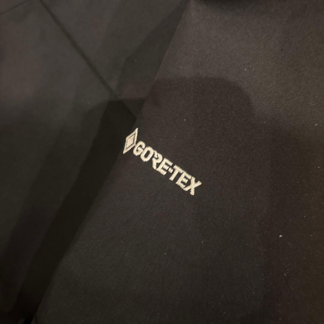 R*9様 THE NORTH FACE ブラック マウンテンパーカー