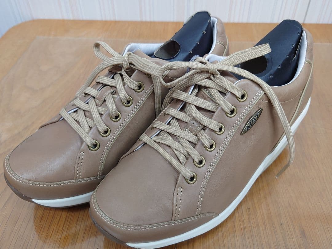 【未使用】MBT スニーカー 400301-154 24cm