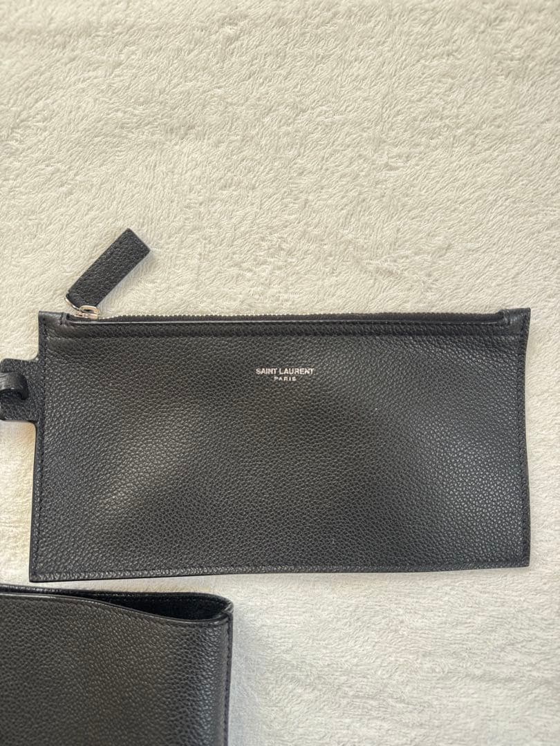 〈ミルキーバー〉SAINT LAURENT ブラックトートバッグポーチ付き