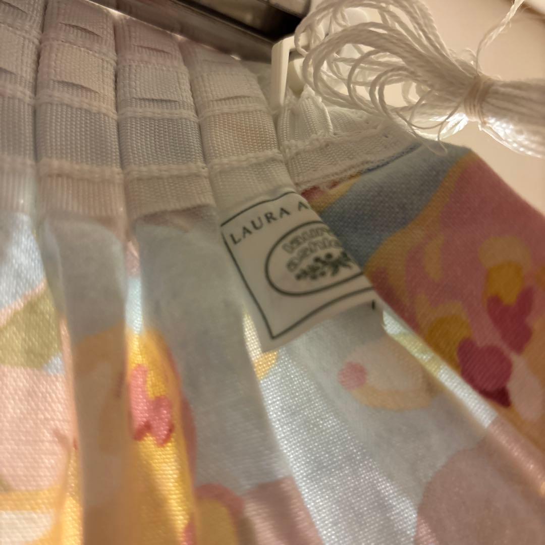 ローラアシュレイ　カーテン　オーダーメイド