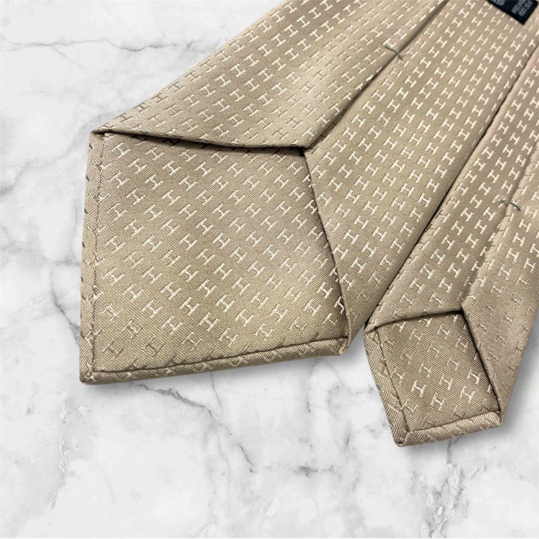 ✨極美品✨希少色✨HERMES ファソネ　H柄 クリームモカベージュ　ネクタイ