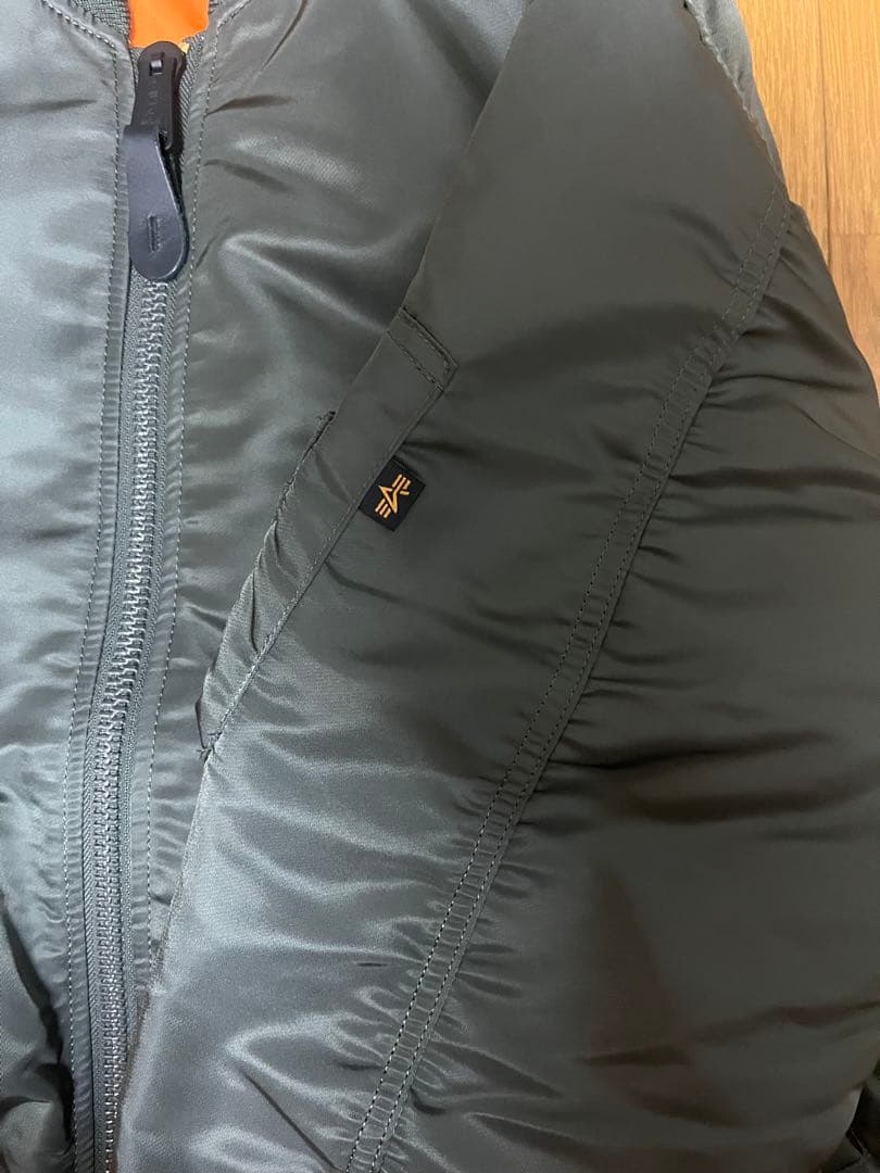 極美品　ALPHA INDUSTRIES MA-1フライトジャケットM タグ付き