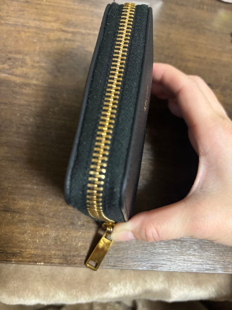 美品✨✨CELINE ブラック 二つ折り財布 保存袋付き