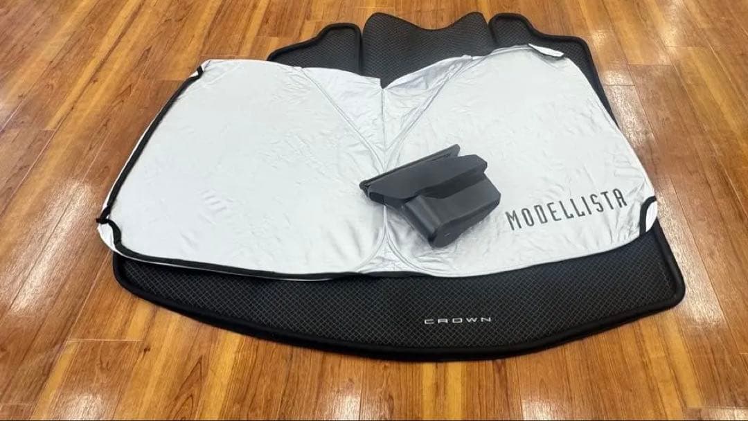 i*a様 ☆クラウンクロスオーバー セット売☆