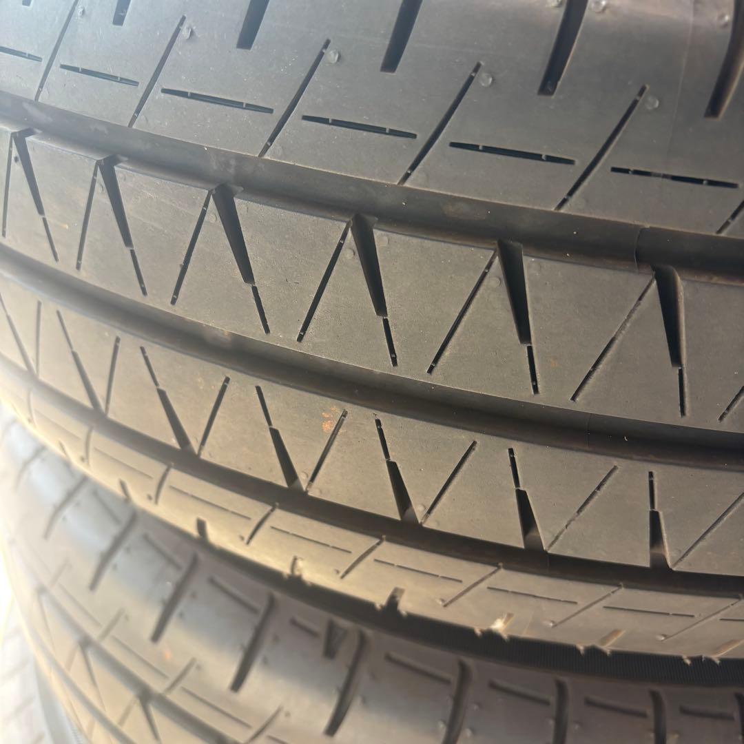 ブルーアースキャンパー 215/70R15