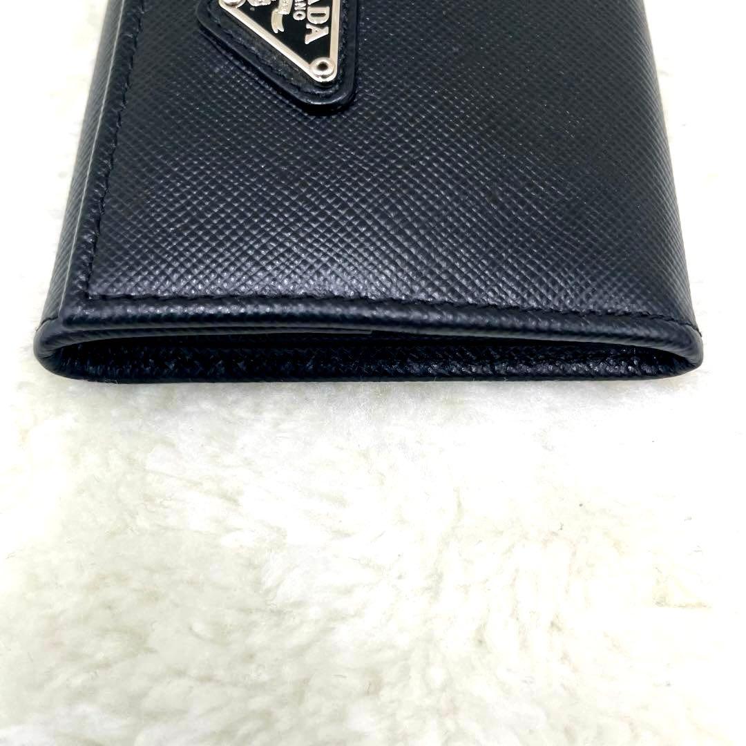 美品 PRADA プラダ ケース 三角ロゴ サフィアーノ レザー ブラック