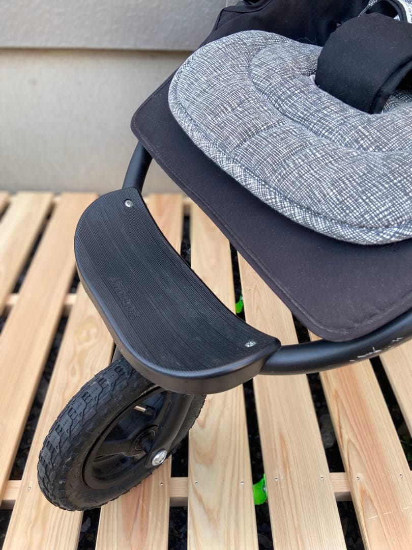 【美品】エアバギー　ココプレミア　フロムバース　アースブラック　レインカバー付