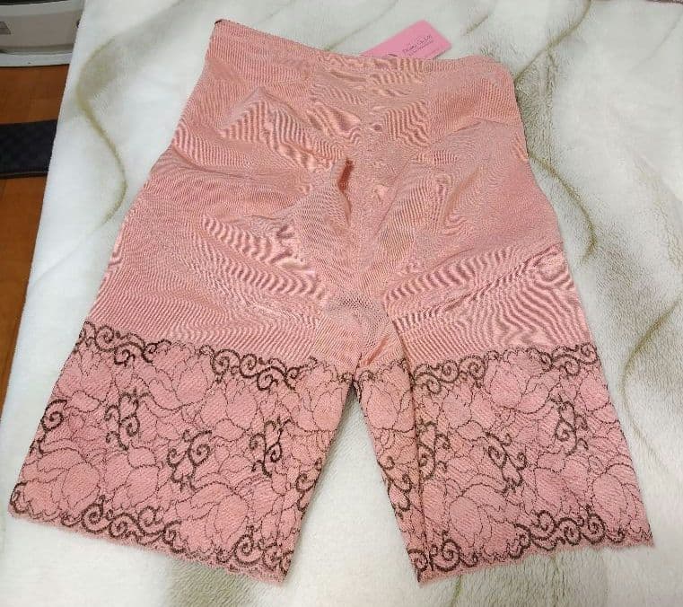 ダイアナガードル LL76サイズ