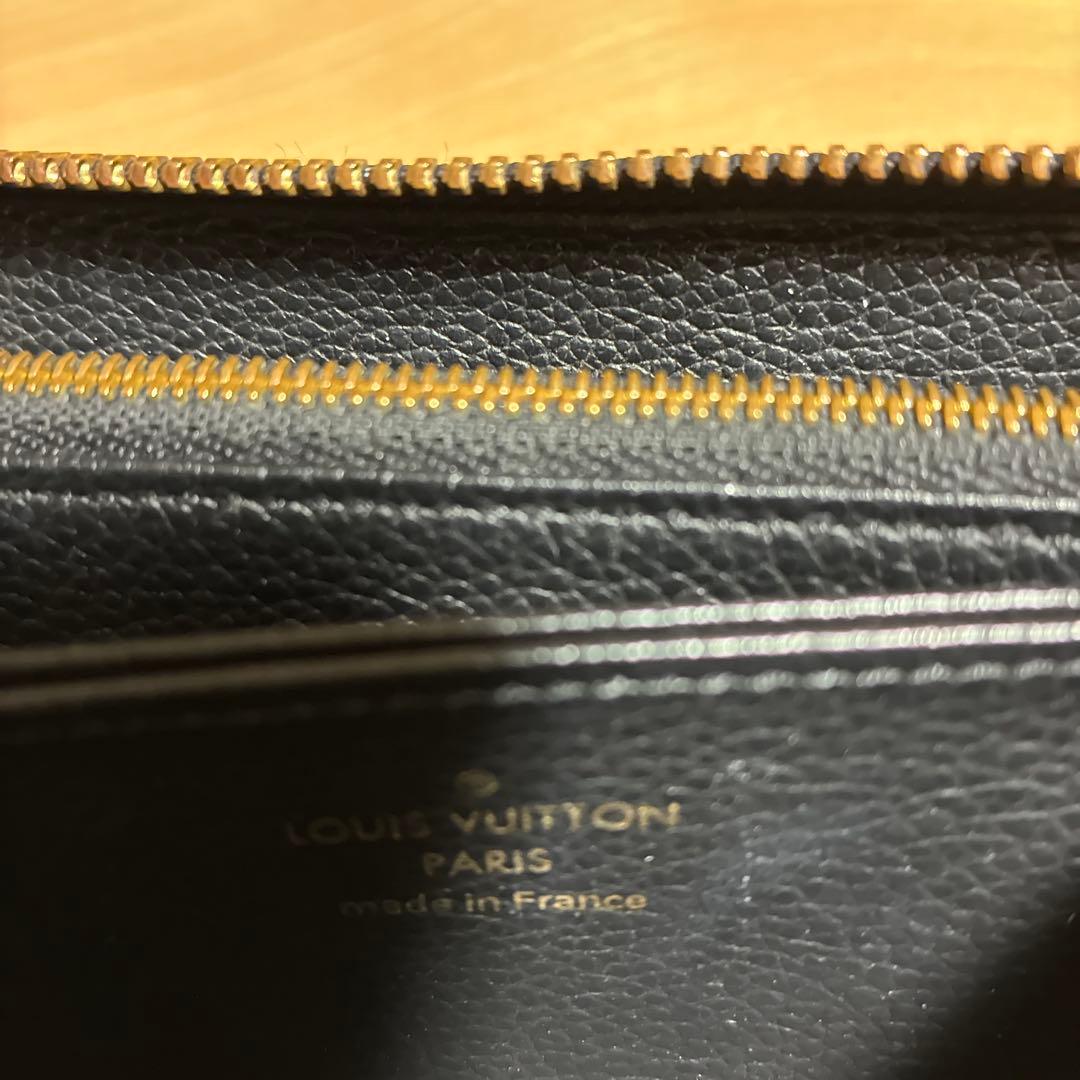 ノエ　　　LOUIS VUITTON アンプラント長財布